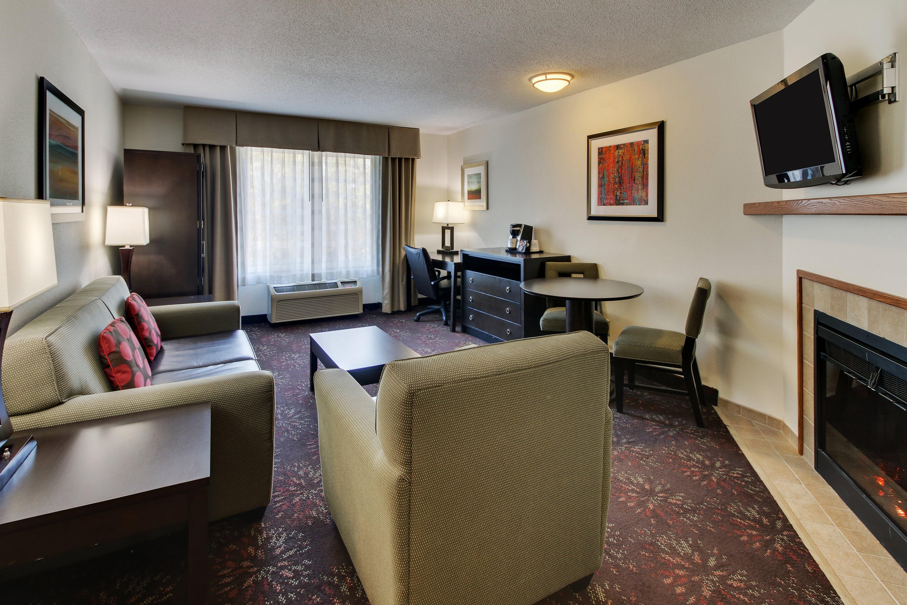 Holiday Inn Express Hotel & Suites Lancaster-Lititz By Ihg Exterior photo